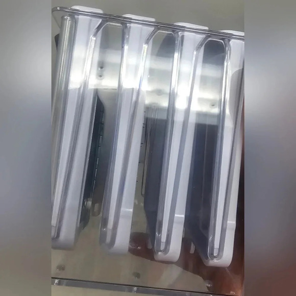 Spiralizer 7-Blade Vegetable Slicer - Picture 4 of 9